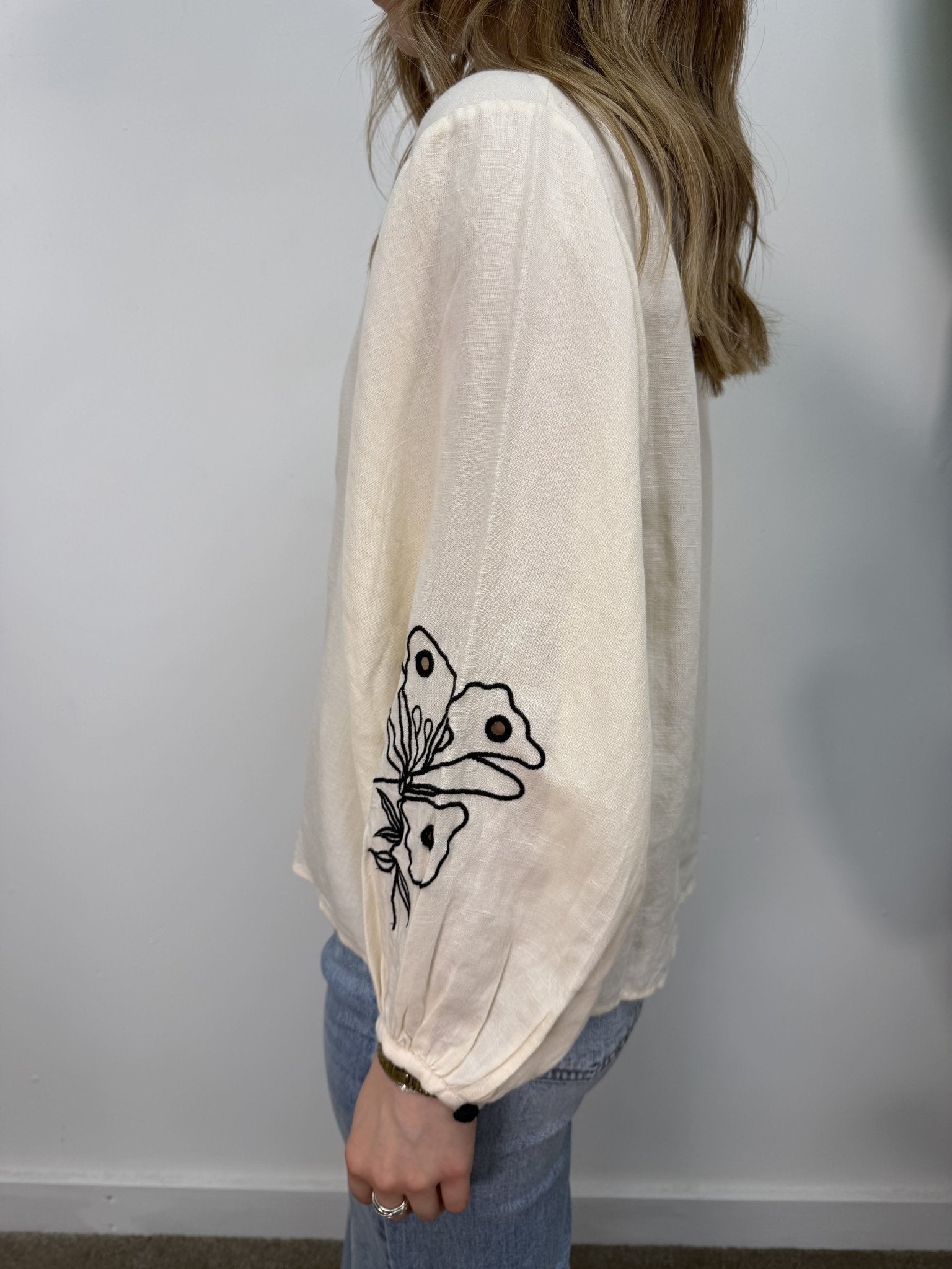 Blusa ampia con ricami BSB - GiuGiò | Shop online