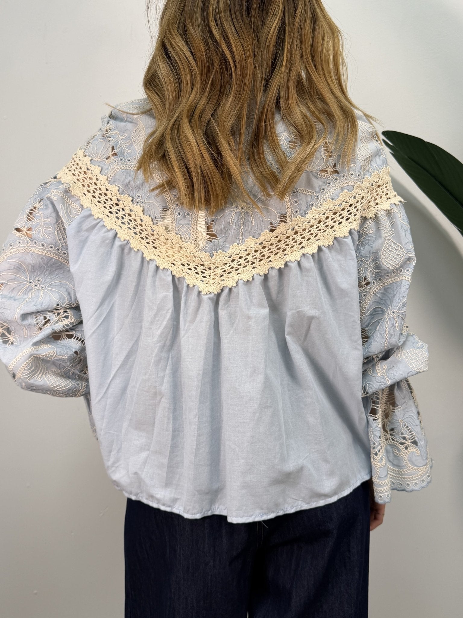 Blusa in sangallo Tensione In - GiuGiò | Shop online