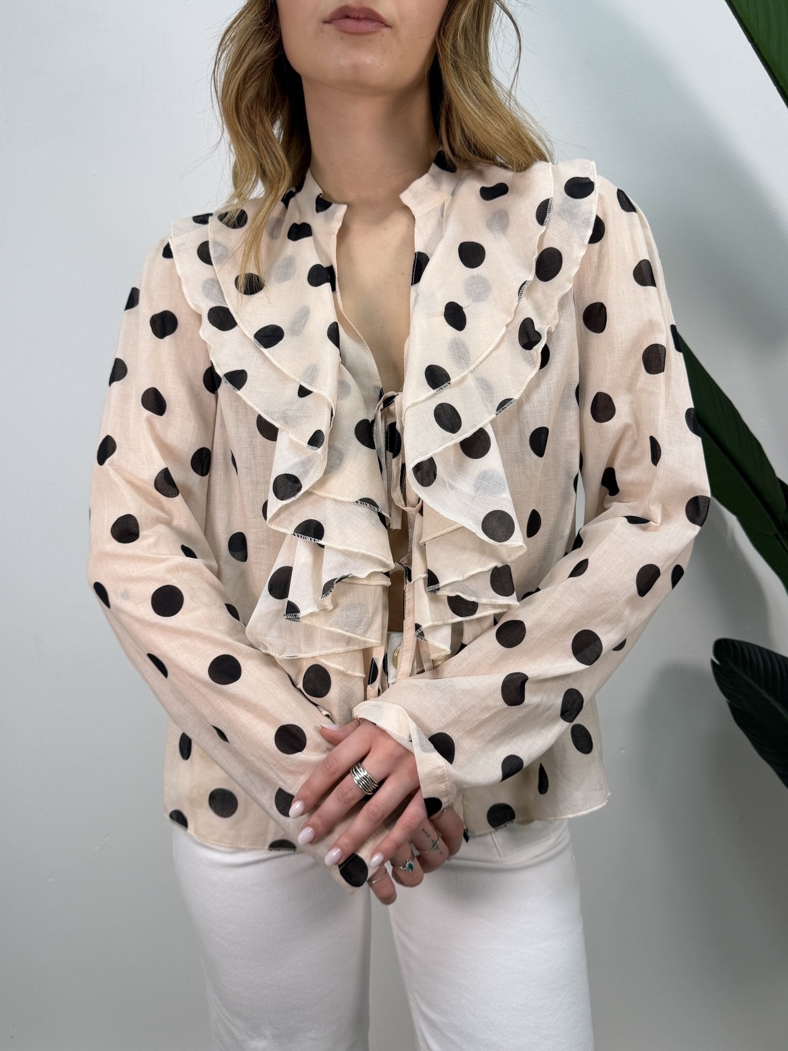 Blusa pois scollo V con rouches Susy Mix - GiuGiò | Shop online
