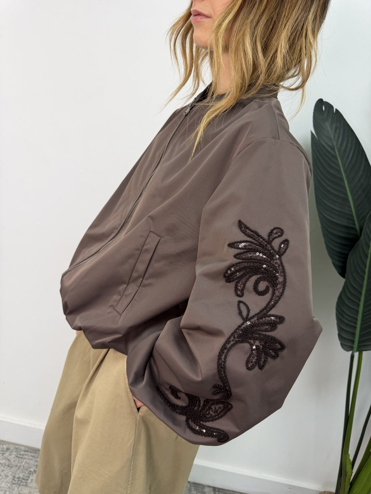 Bomber in nylon con ricami paillettes MyD - GiuGiò | Shop online