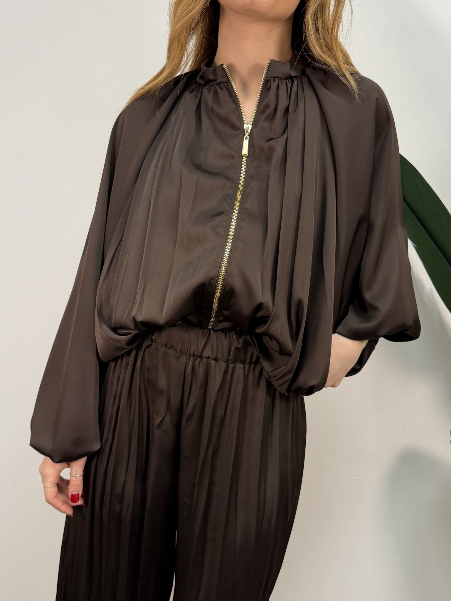 Bomber in raso lucido arricciato con manica raglan VICOLO - GiuGiò | Shop online