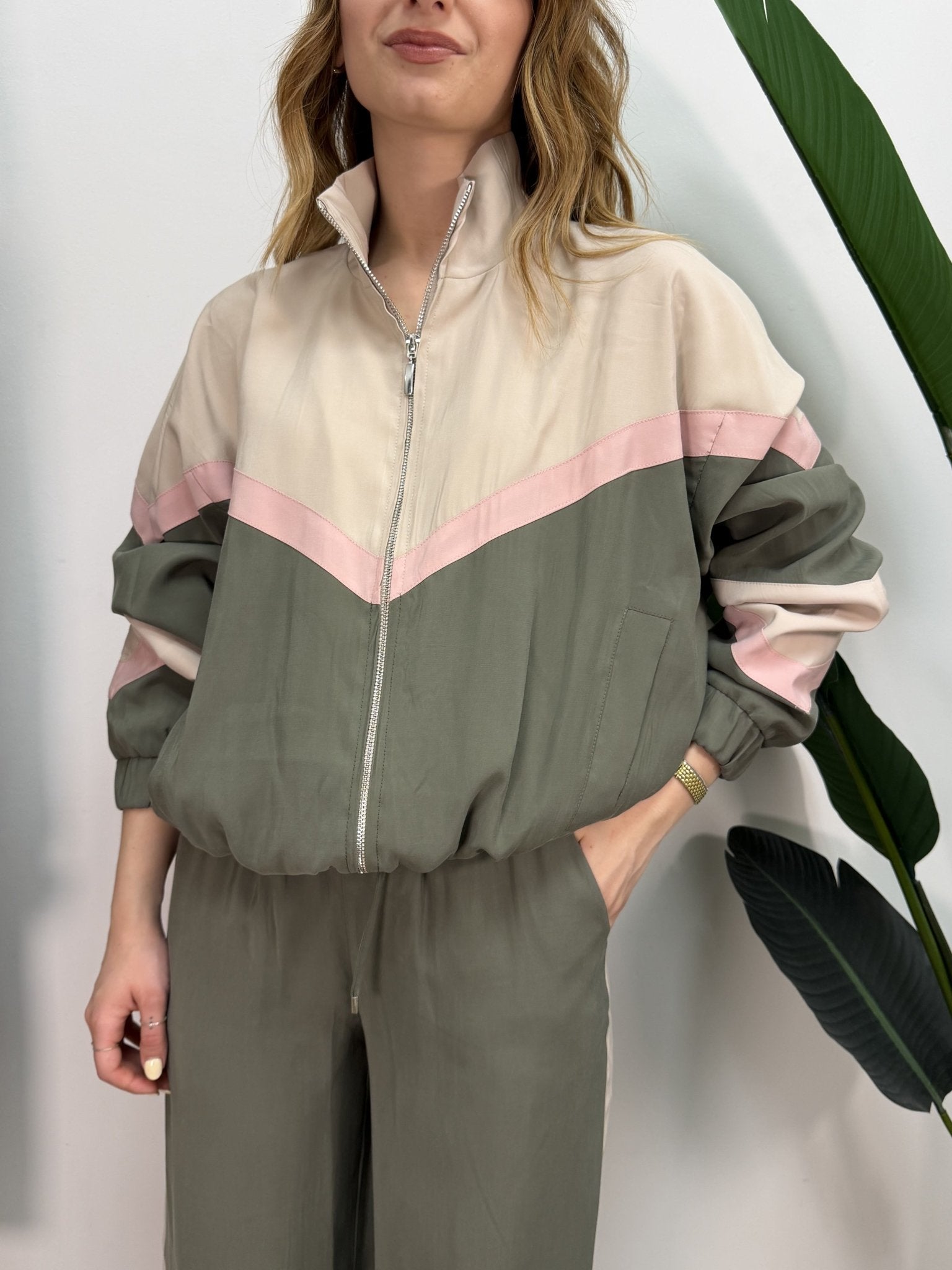 Bomber mezzo collo con zip in cupro Tensione In - GiuGiò | Shop online