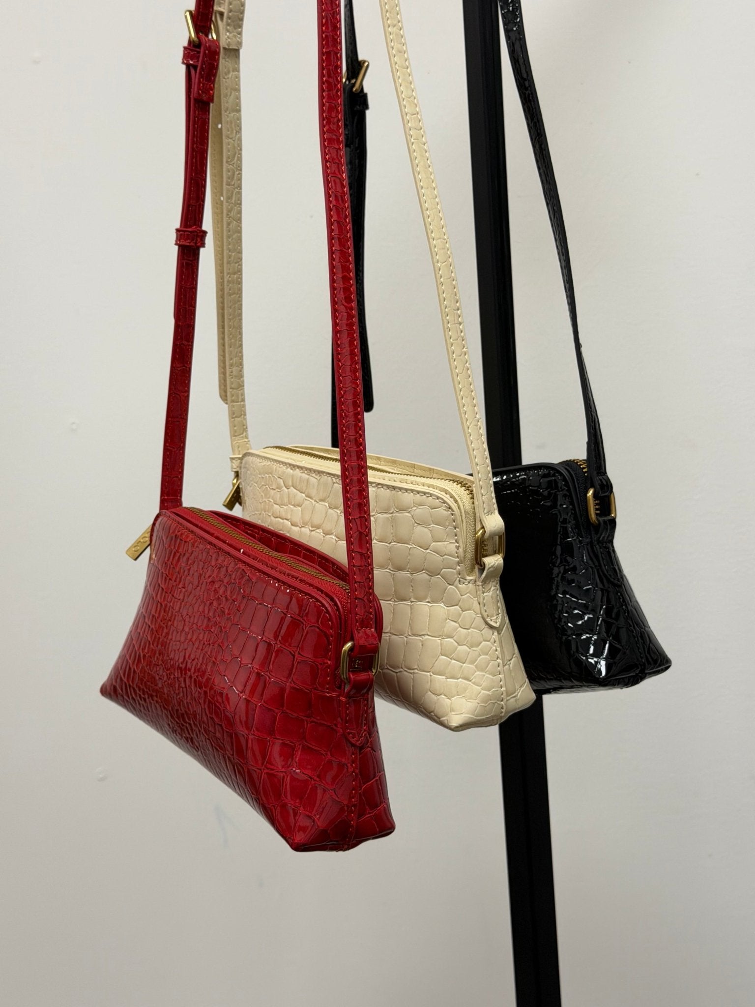 Borsa Essential in vinile effetto cocco VICOLO - GiuGiò | Shop online