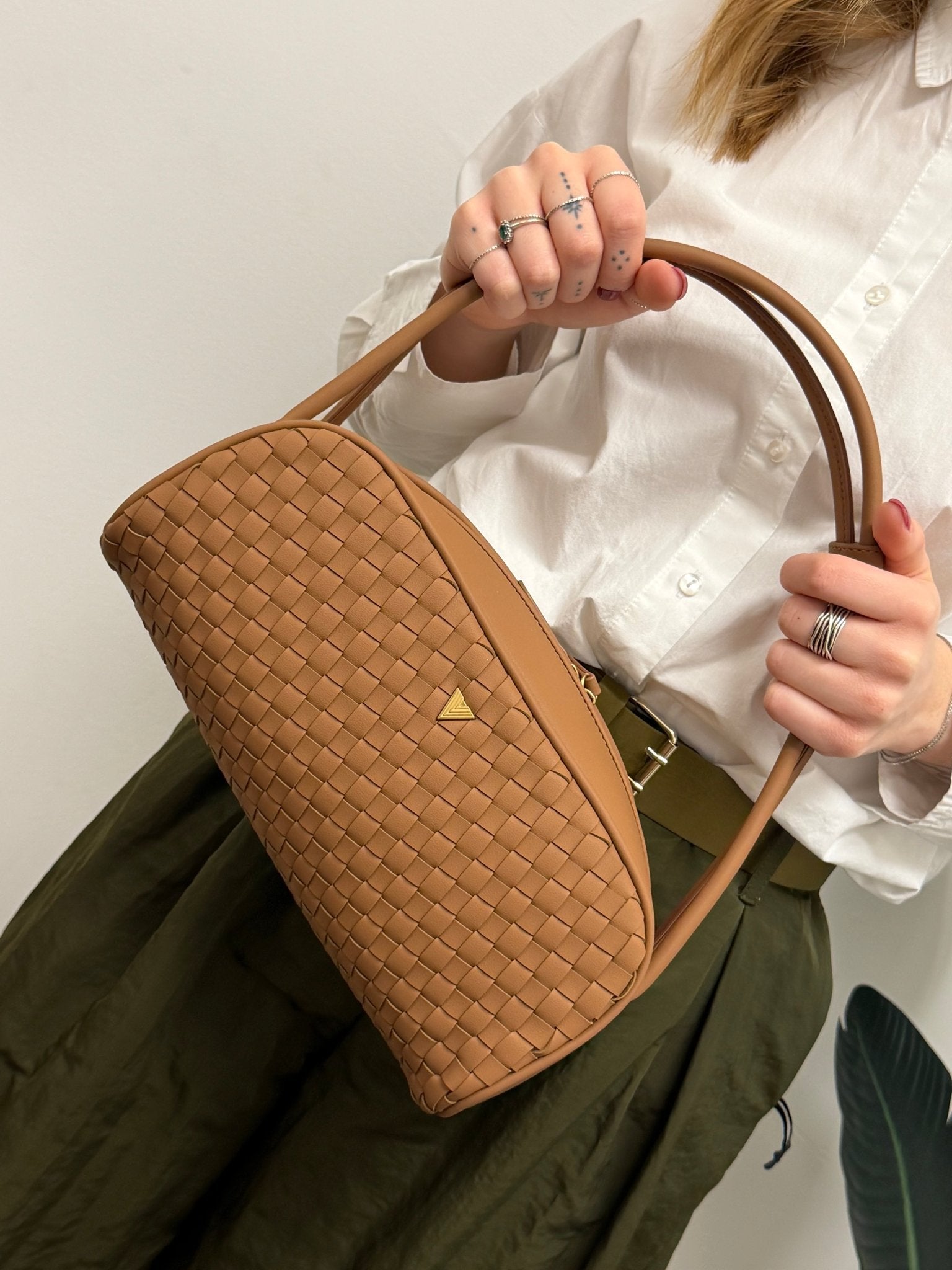 Borsa Hicari intrecciata in ecopelle VICOLO - GiuGiò | Shop online