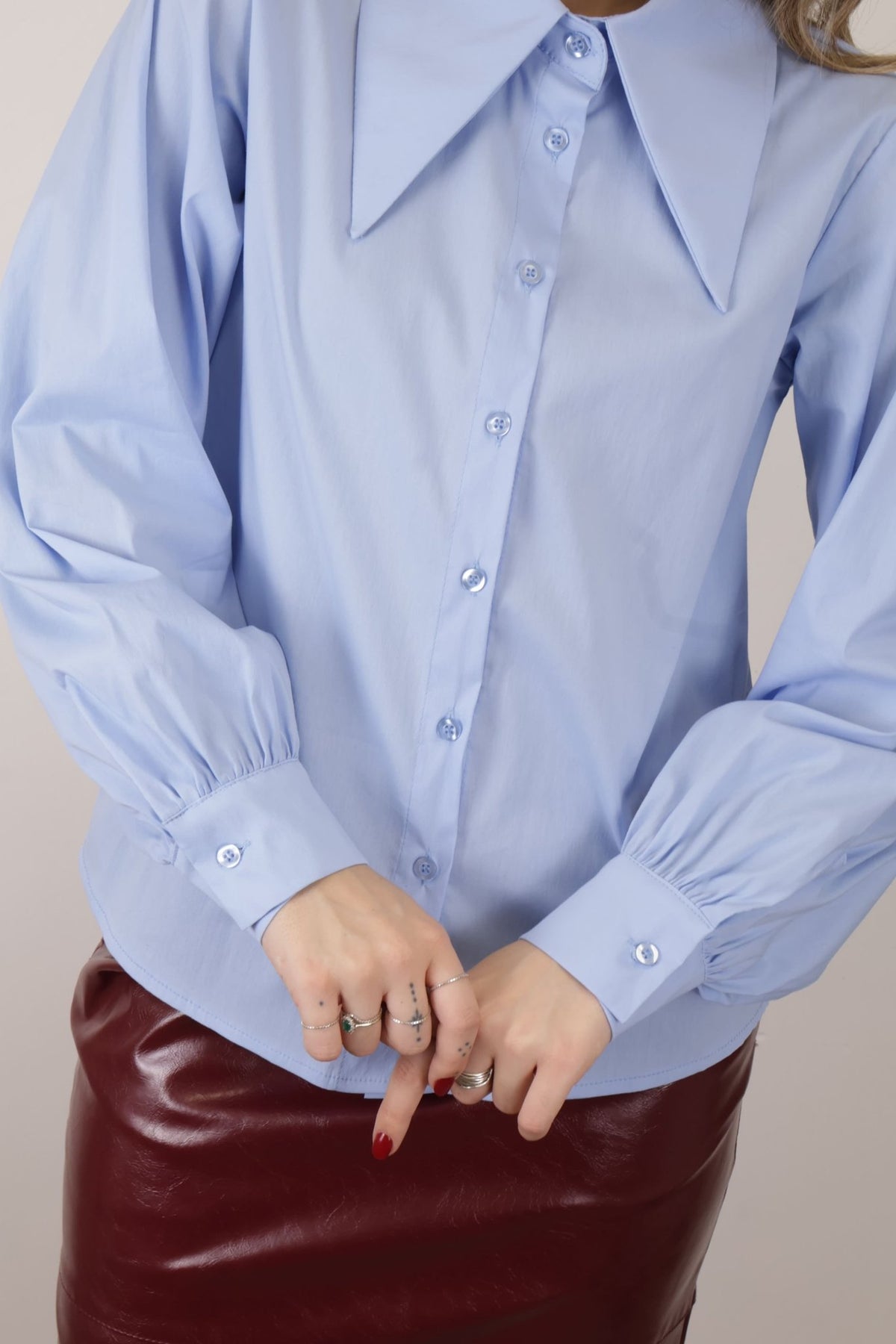 Camicia colletto oversize punte lunghe MyD - GiuGiò | Shop online