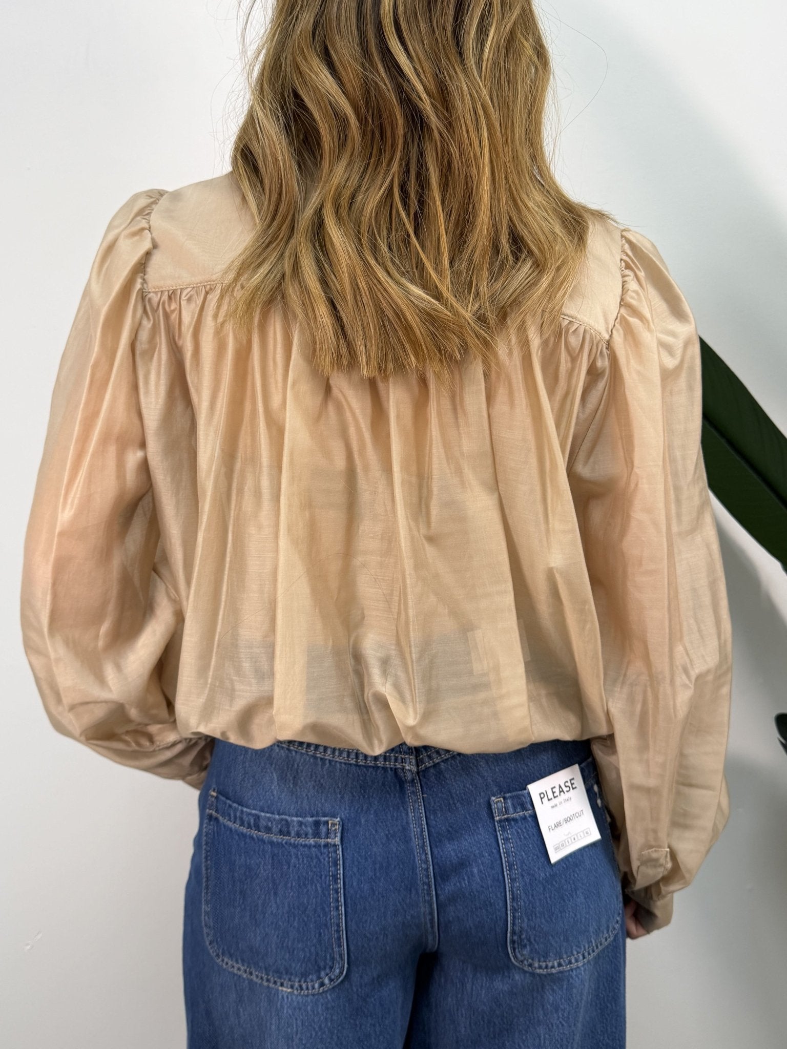 Camicia crop con fiocco VICOLO - GiuGiò | Shop online