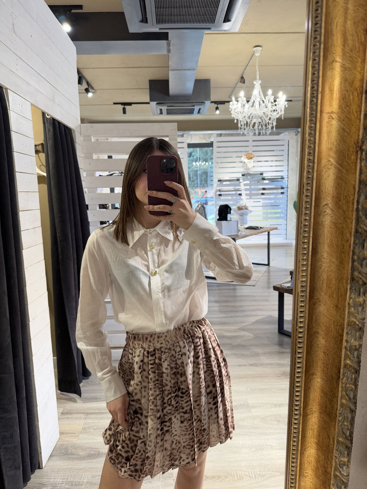 Camicia in mussola con bottoni gioiello Susy Mix - GiuGiò | Shop online