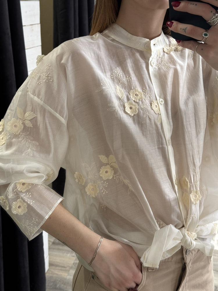 Camicia in mussola di cotone con ricami Susy Mix - GiuGiò | Shop online