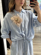 Camicia in puro lino con spilla a fiore Tensione In - GiuGiò | Shop online