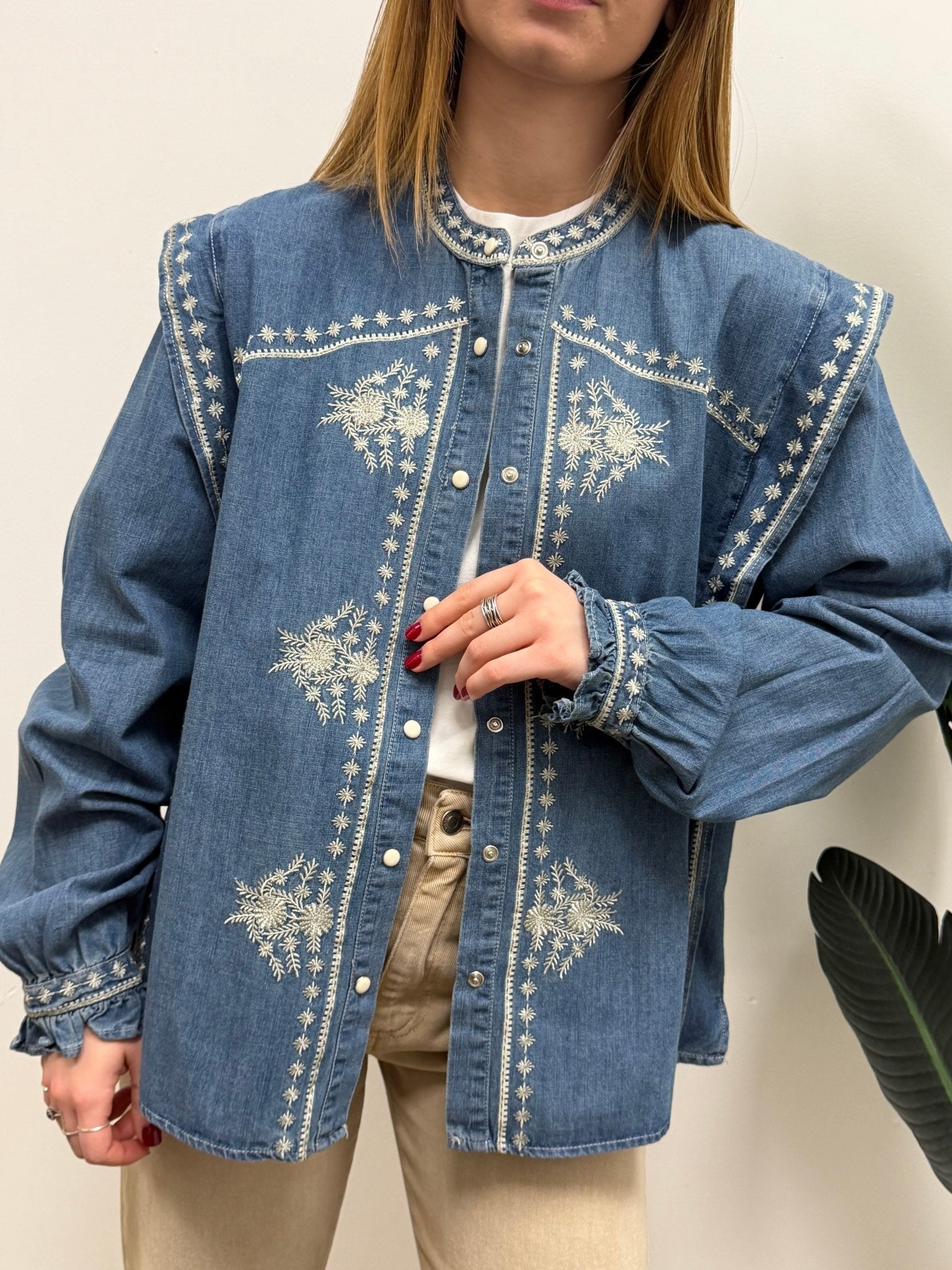 Camicia jeans con ricami Tensione In - GiuGiò | Shop online