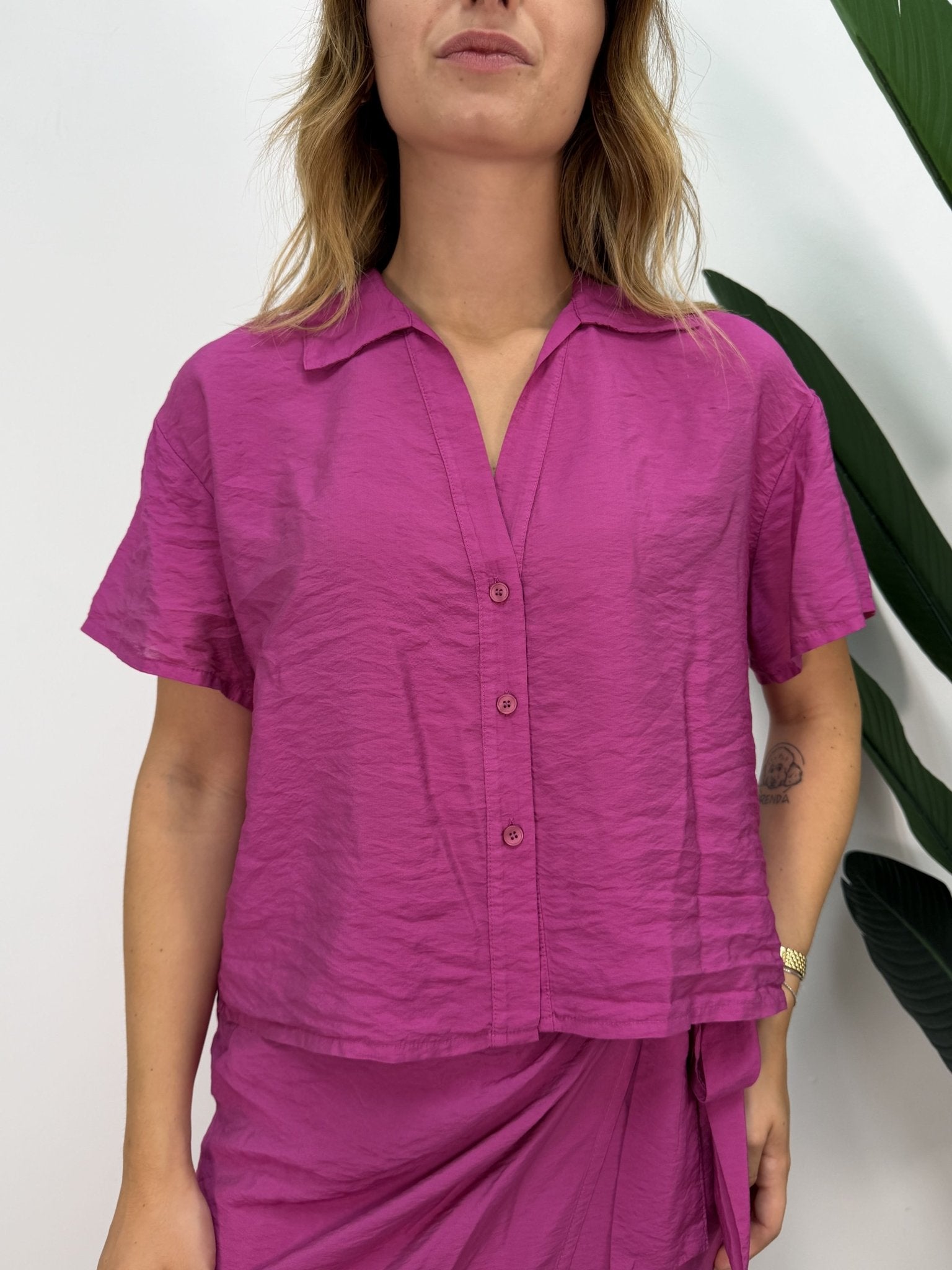 Camicia mezza manica scollo V Tensione In - GiuGiò | Shop online