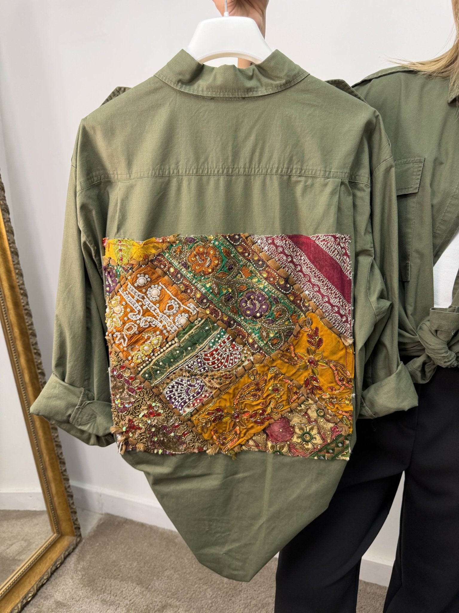 Camicia vintage con applicazione sul retro Susy Mix - GiuGiò | Shop online