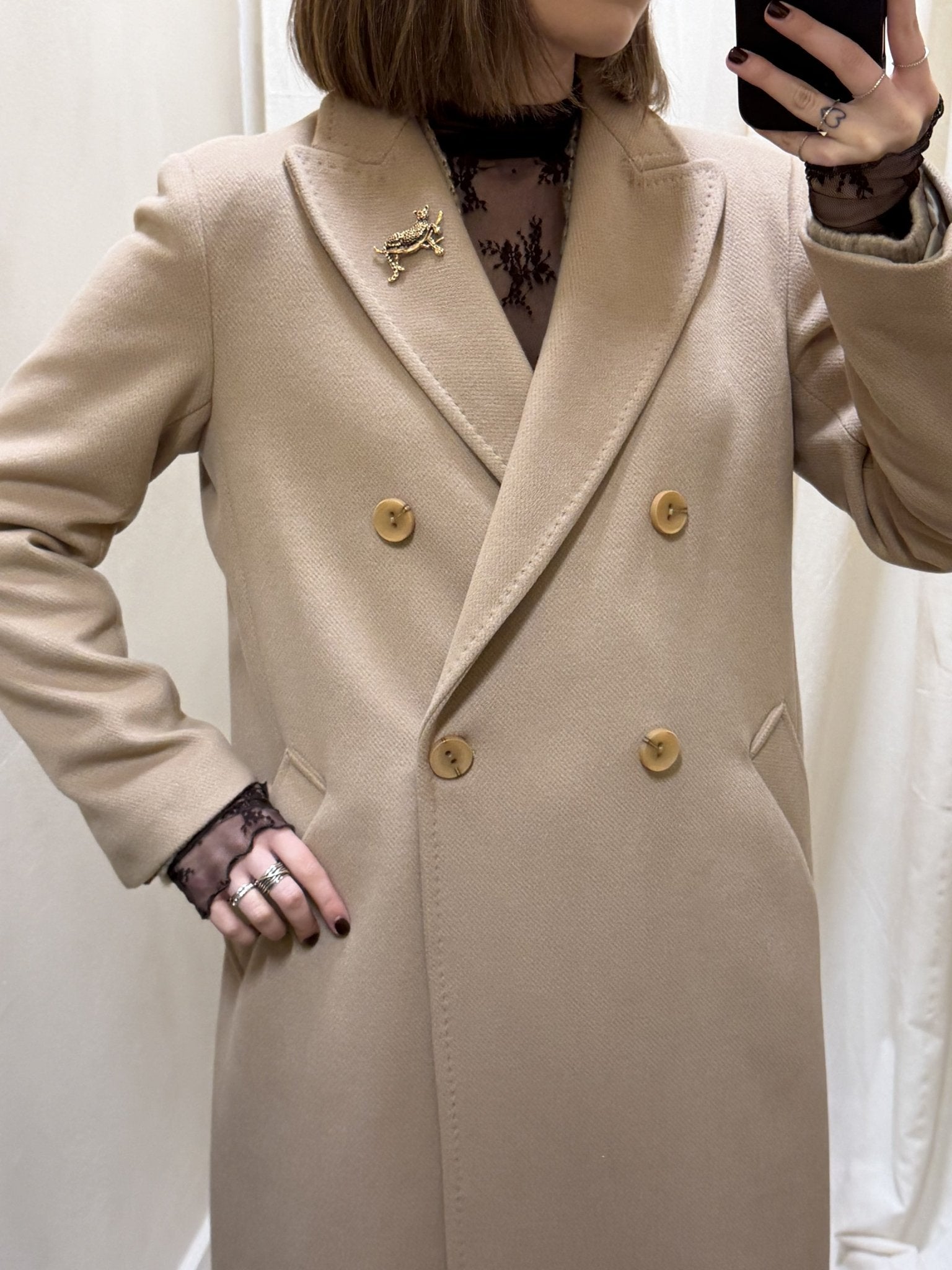 Cappotto lungo doppiopetto con spilla MyD - GiuGiò | Shop online