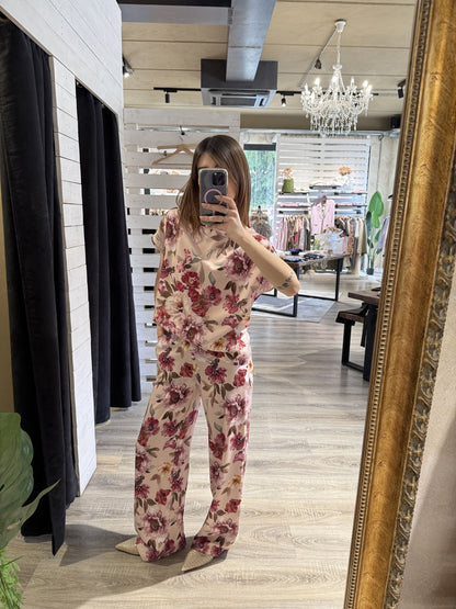 Completo fluido blusa e pantalone stampa floreale Susy Mix - GiuGiò | Shop online