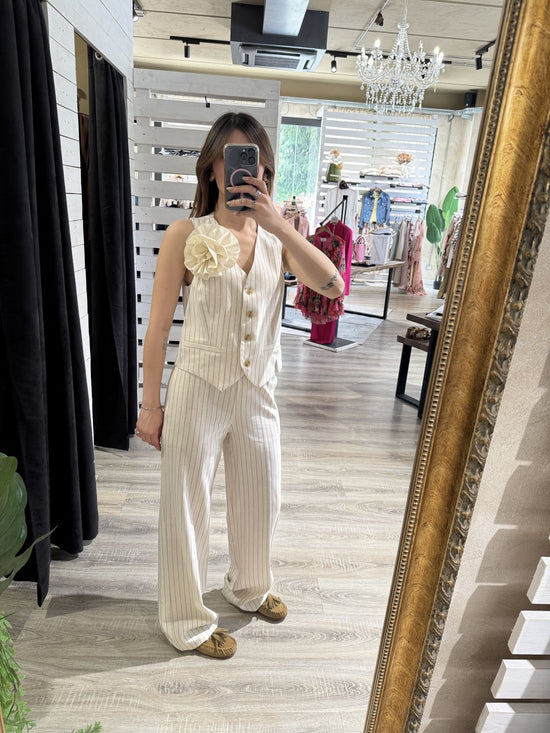 Completo gessato gilet+pantalone con spilla Susy Mix - GiuGiò | Shop online