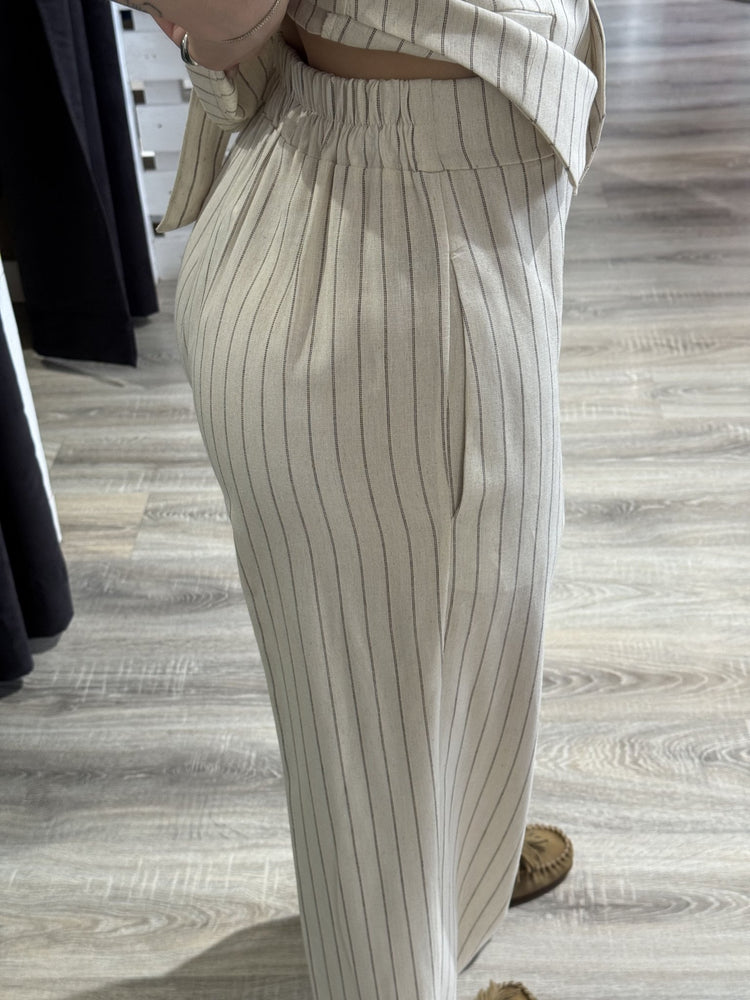 Completo gessato gilet+pantalone con spilla Susy Mix - GiuGiò | Shop online