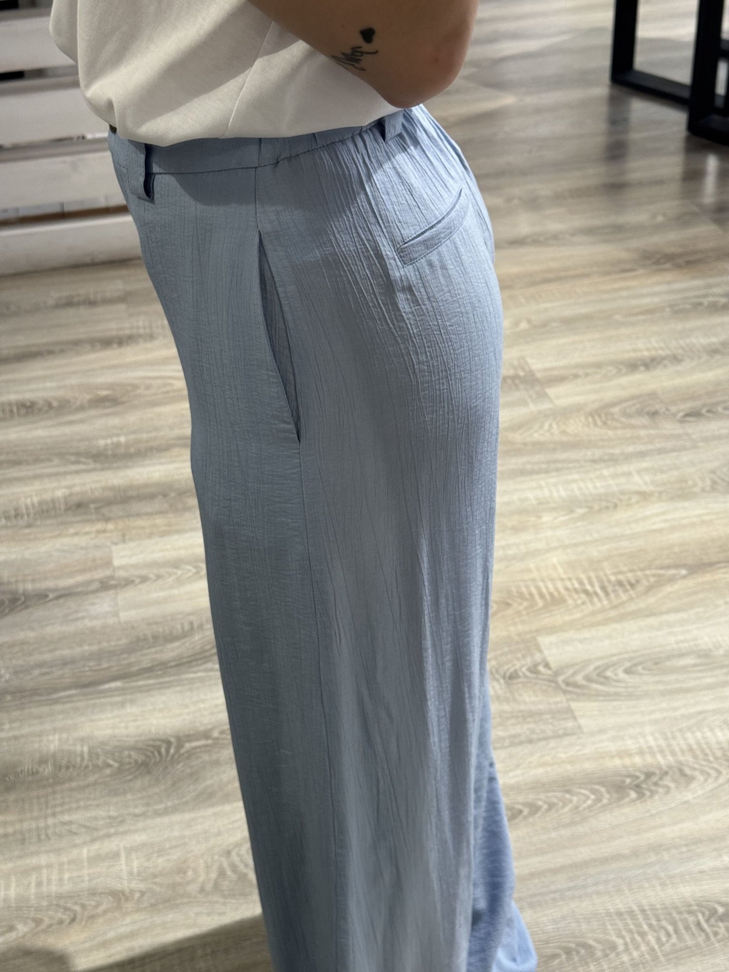 Completo giacca monopetto+pantalone gamba dritta Tensione In - GiuGiò | Shop online