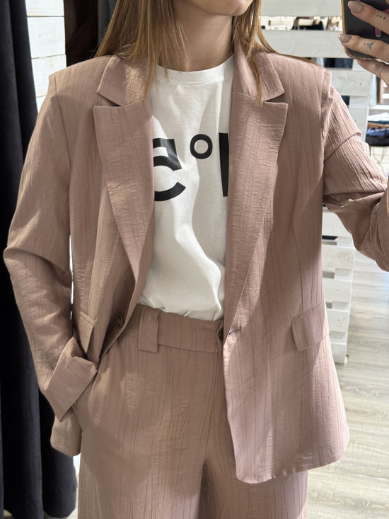 Completo giacca monopetto+pantalone gamba dritta Tensione In - GiuGiò | Shop online
