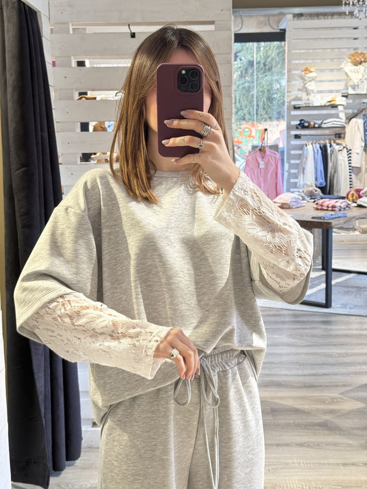 Completo maglia over manica in pizzo e pantalaccio gamba ampia Zahjr - GiuGiò | Shop online
