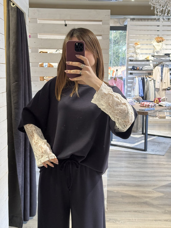 Completo maglia over manica in pizzo e pantalaccio gamba ampia Zahjr - GiuGiò | Shop online