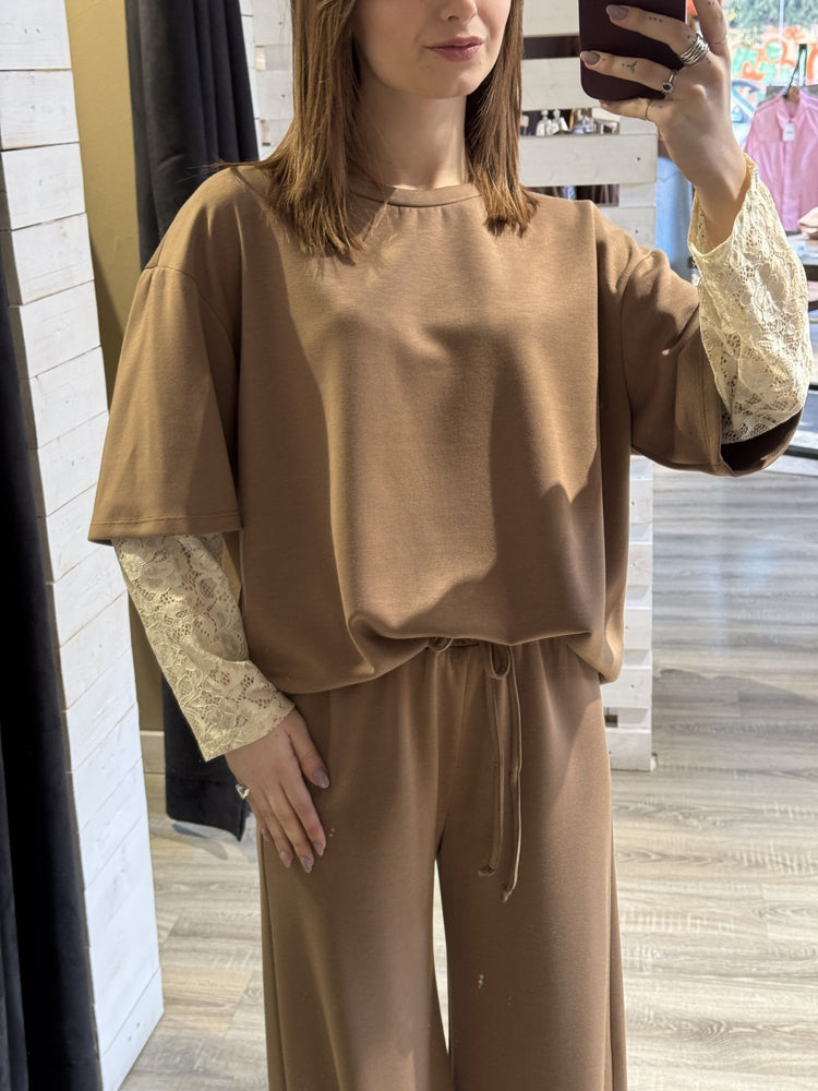 Completo maglia over manica in pizzo e pantalaccio gamba ampia Zahjr - GiuGiò | Shop online