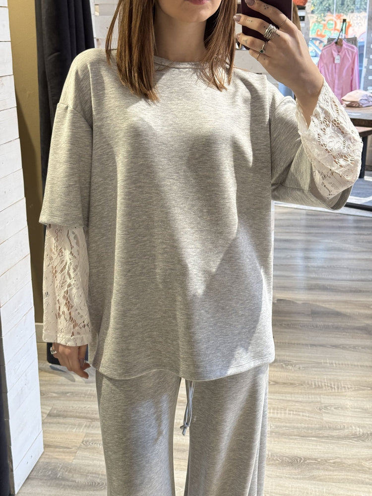 Completo maglia over manica in pizzo e pantalaccio gamba ampia Zahjr - GiuGiò | Shop online