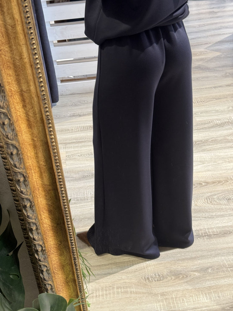 Completo maglia over manica in pizzo e pantalaccio gamba ampia Zahjr - GiuGiò | Shop online