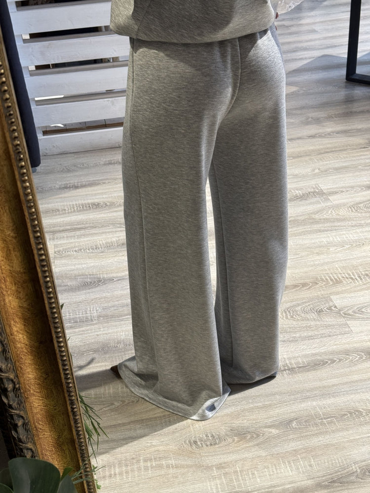 Completo maglia over manica in pizzo e pantalaccio gamba ampia Zahjr - GiuGiò | Shop online