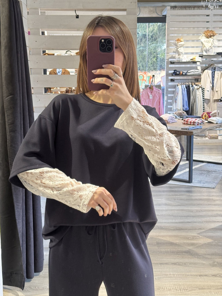 Completo maglia over manica in pizzo e pantalaccio gamba ampia Zahjr - GiuGiò | Shop online