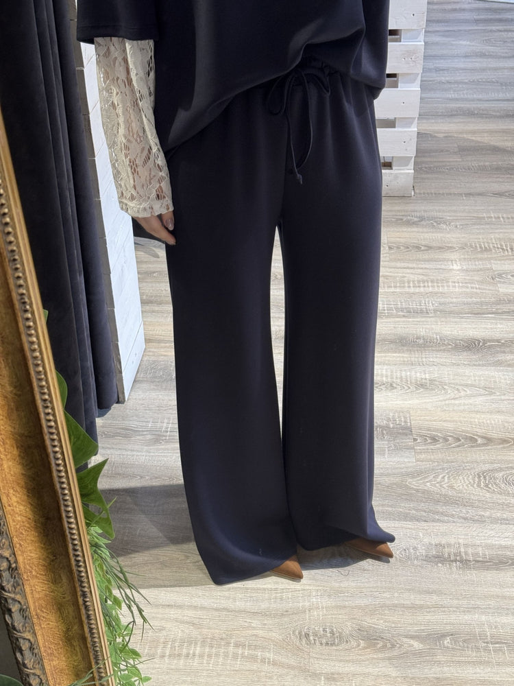 Completo maglia over manica in pizzo e pantalaccio gamba ampia Zahjr - GiuGiò | Shop online