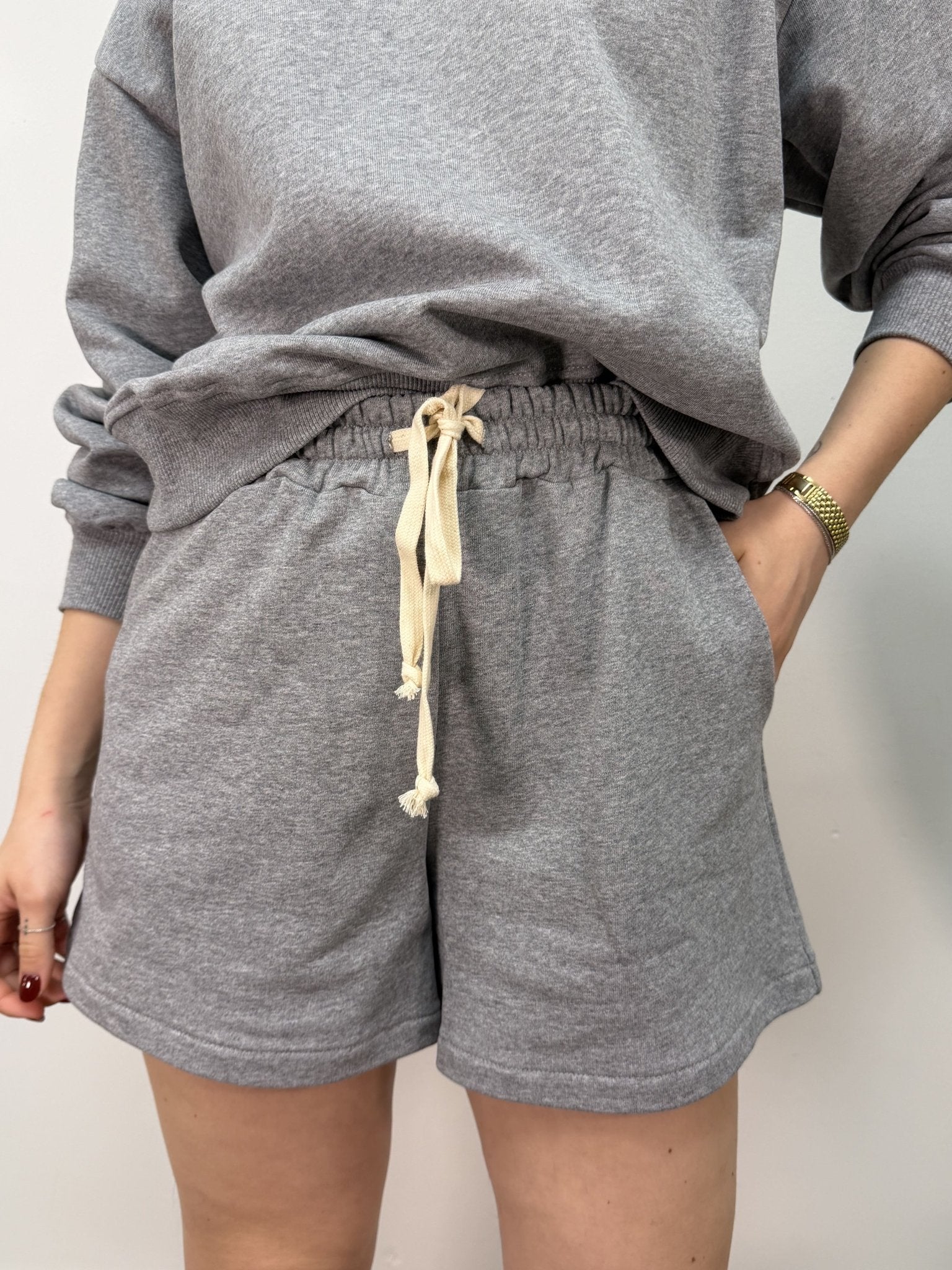 Coordinato felpa + bermuda con applicazioni gioiello MyD - GiuGiò | Shop online