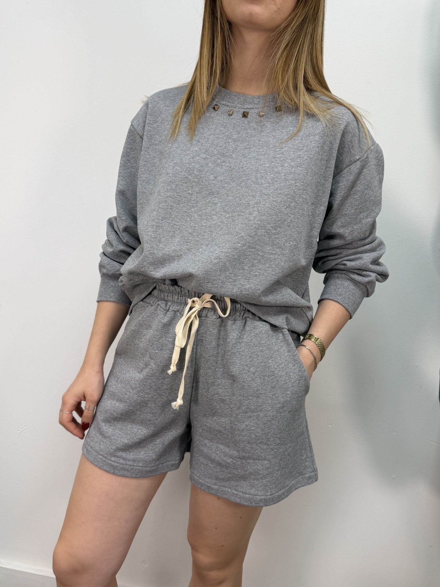 Coordinato felpa + bermuda con applicazioni gioiello MyD - GiuGiò | Shop online