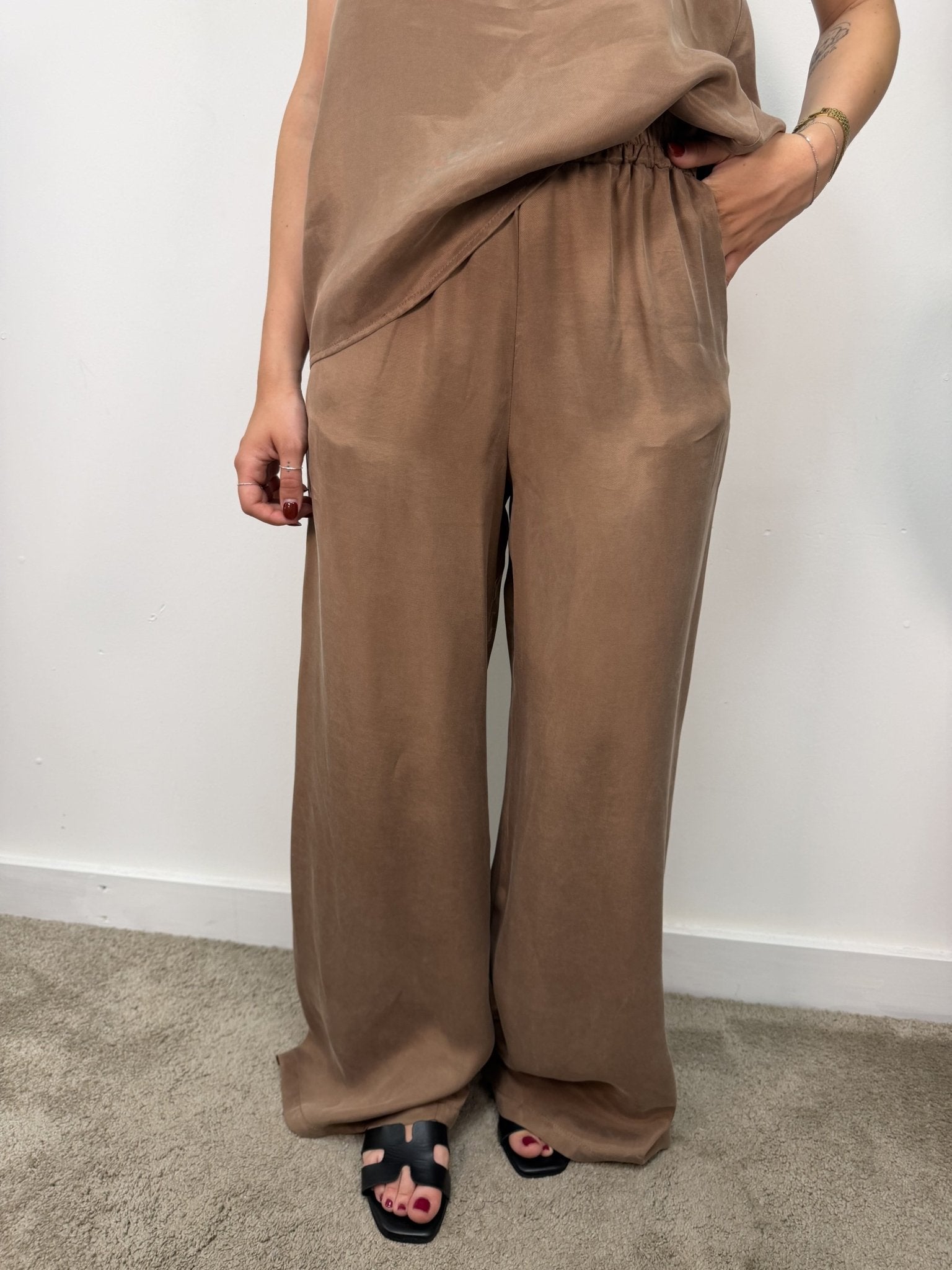 Coordinato top a fascia e pantalone Tensione In - GiuGiò | Shop online