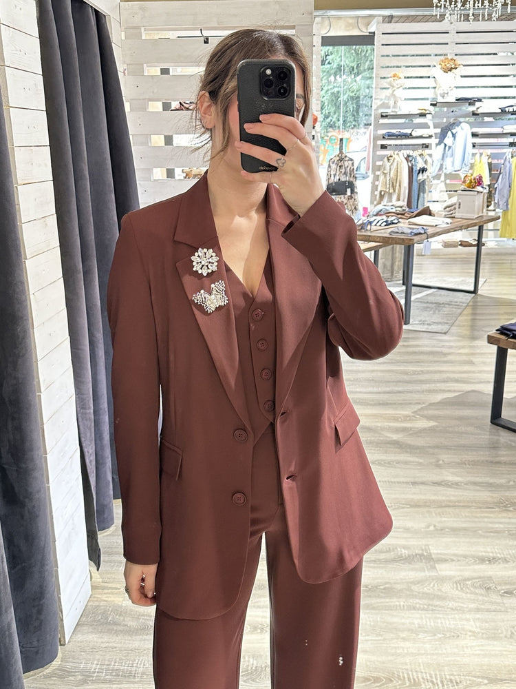 Giacca monopetto due bottoni con spille Tensione IN - GiuGiò | Shop online