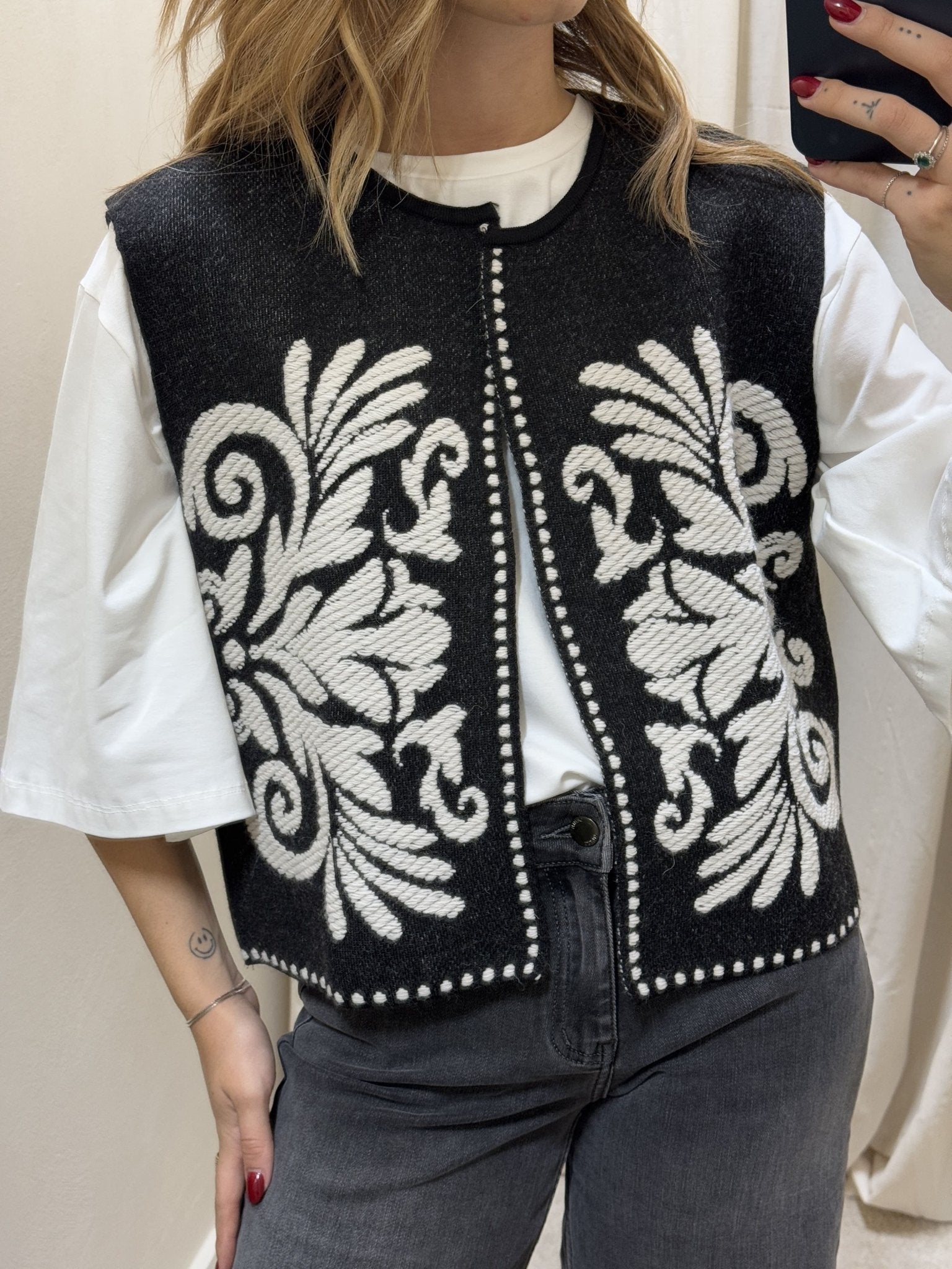 Gilet in maglia ricamato Tensione In - GiuGiò | Shop online