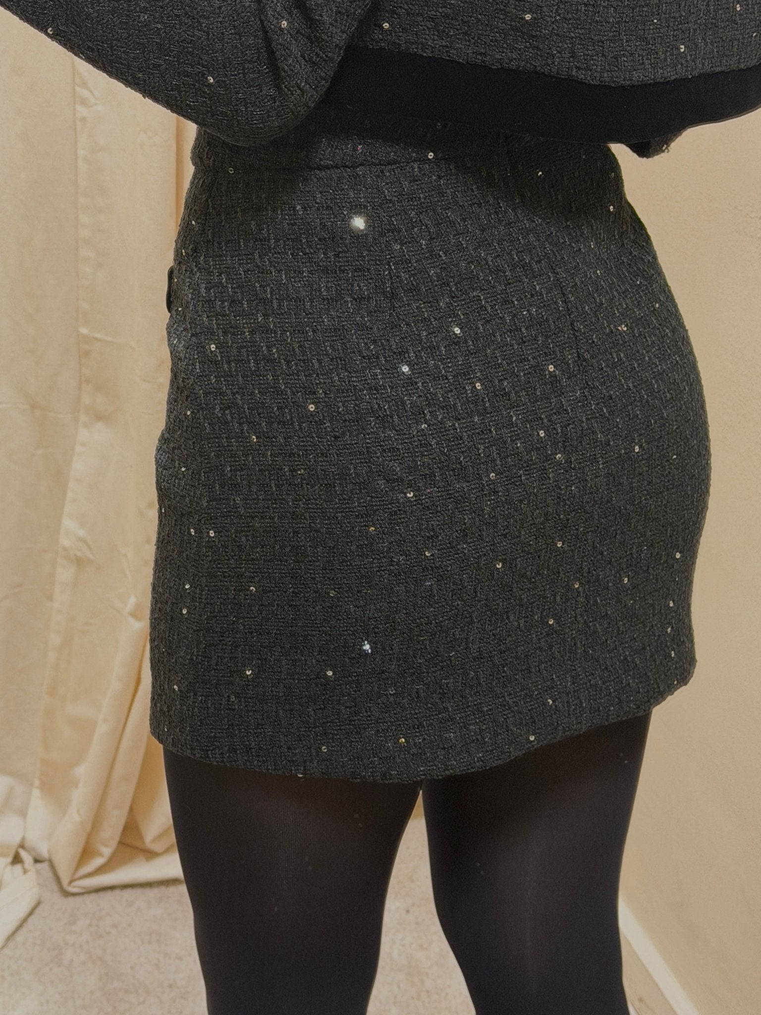 Gonna corta trapezio in tweed con profili velluto OdìOdì - GiuGiò | Shop online