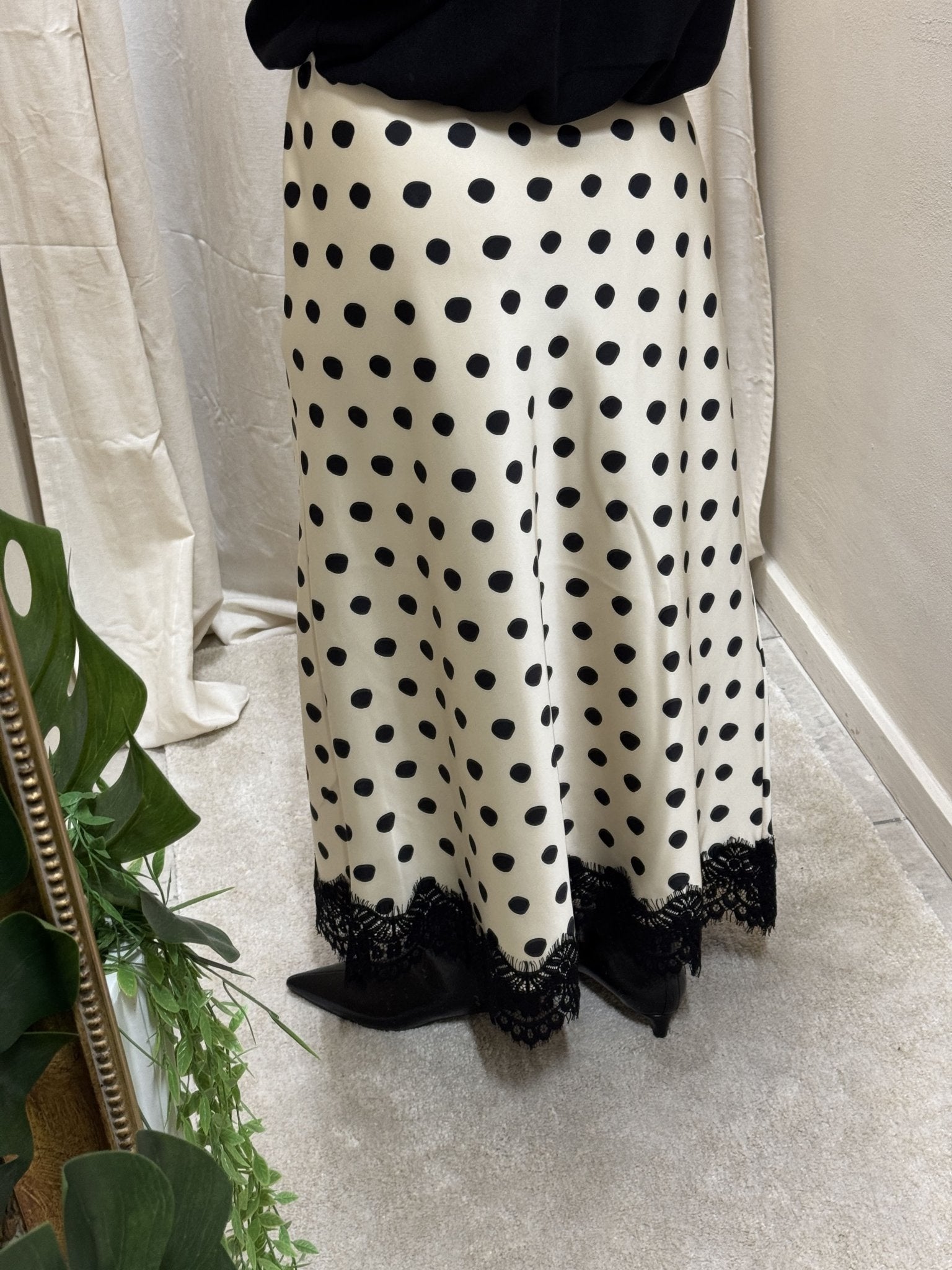 Gonna lunga satin con pois e pizzo Tensione In - GiuGiò | Shop online