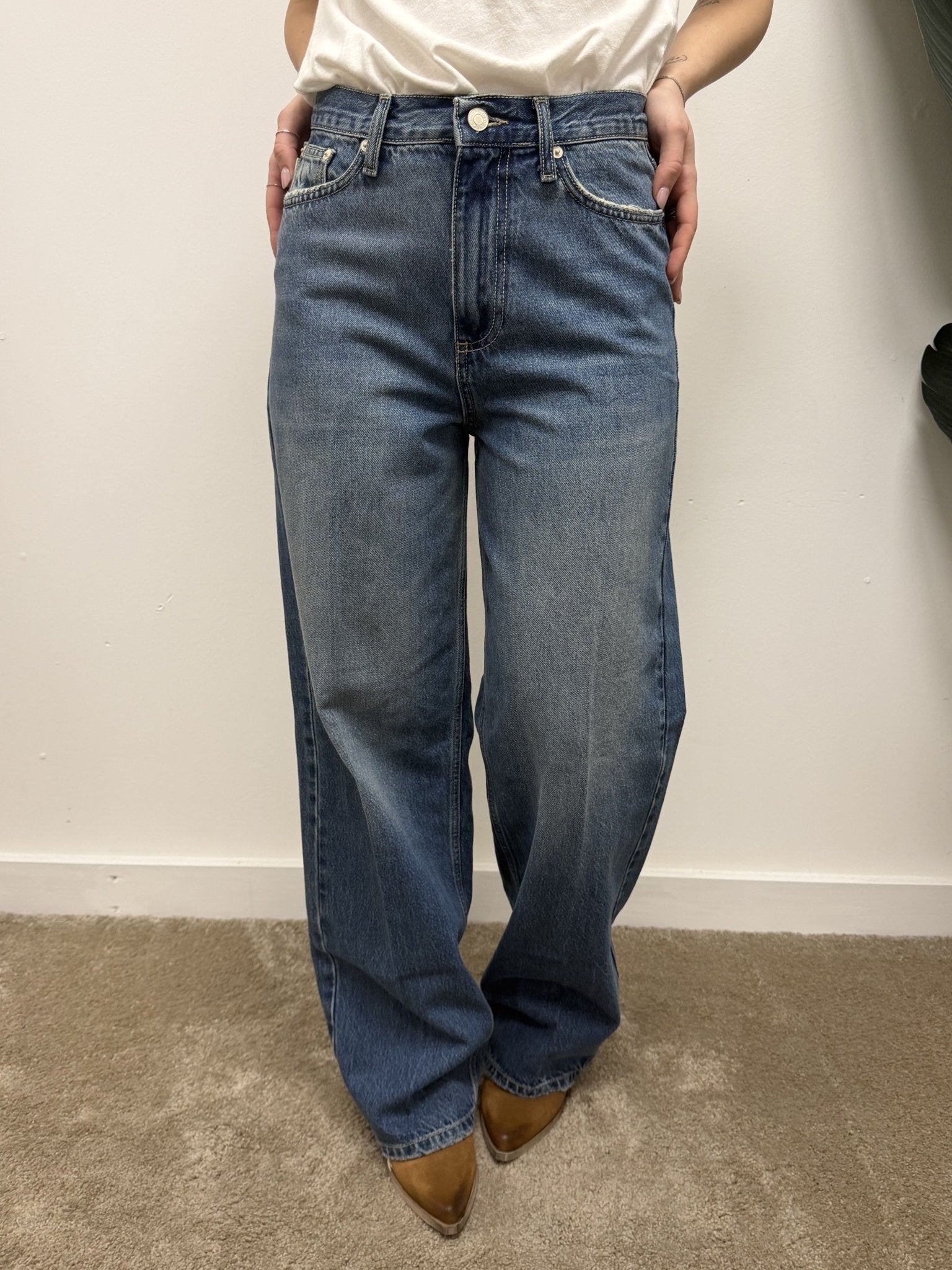 Jeans gamba dritta Xenobia VICOLO - GiuGiò | Shop online