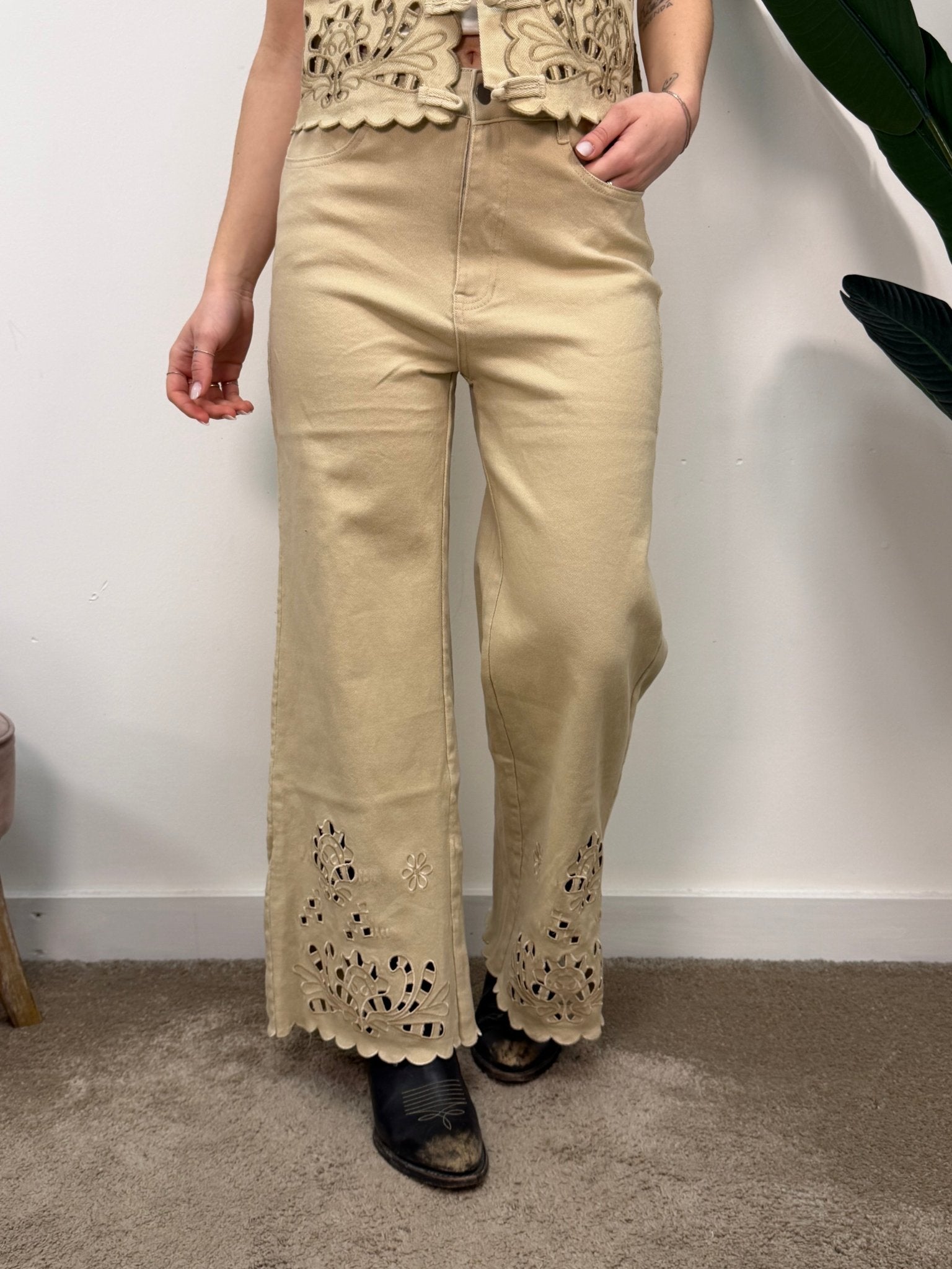 Jeans gaucho ricami sangallo MyD - GiuGiò | Shop online