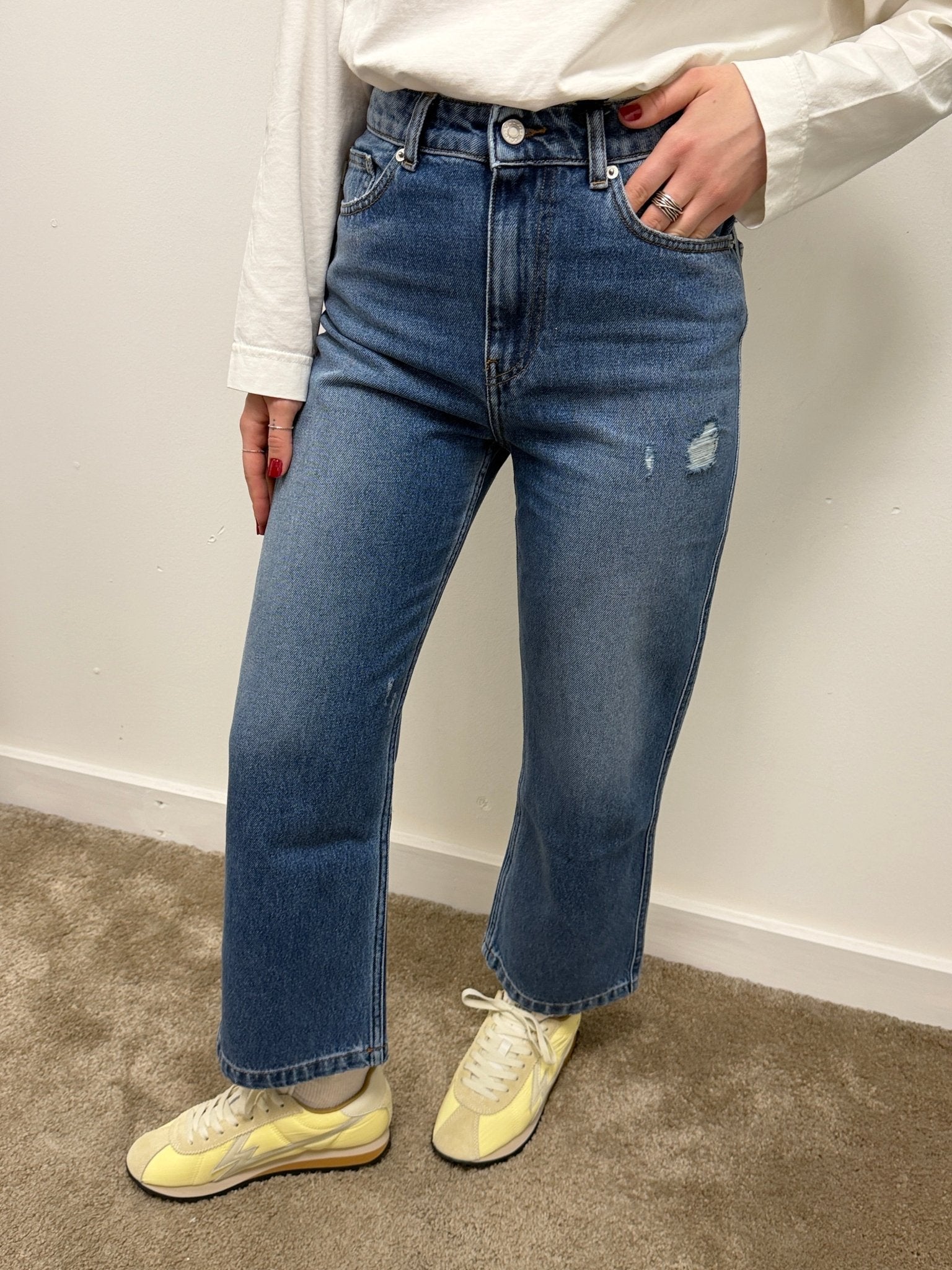 Jeans Kate straight lavaggio medio VICOLO - GiuGiò | Shop online