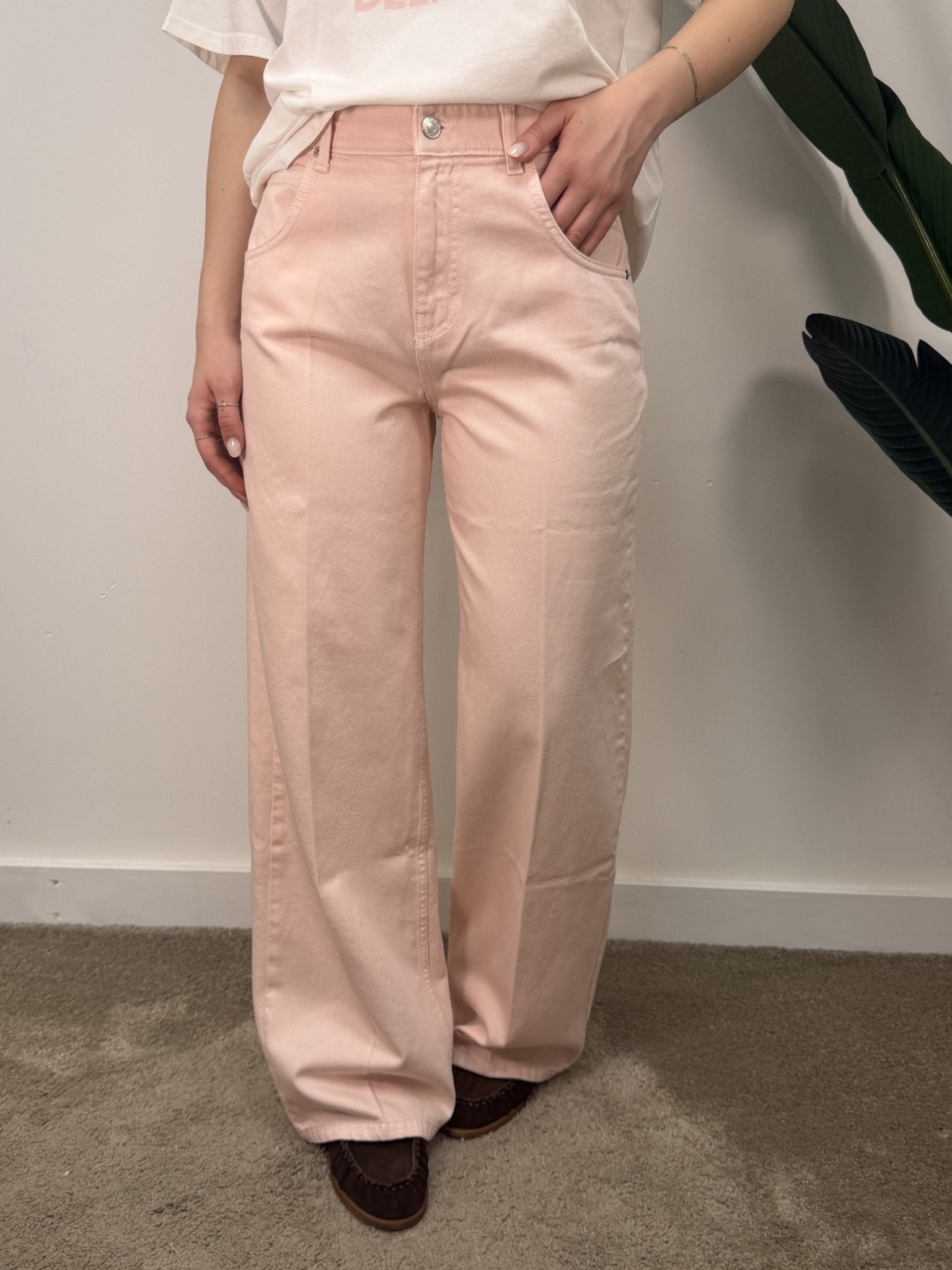 Jeans Mia wide leg tinto capo rosa VICOLO - GiuGiò | Shop online