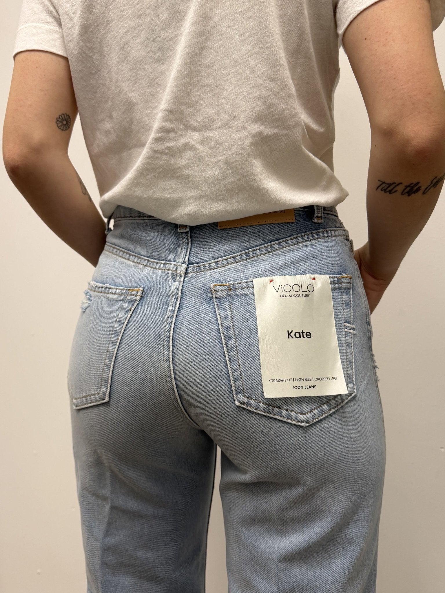 Jeans sigaretta Kate VICOLO - GiuGiò | Shop online