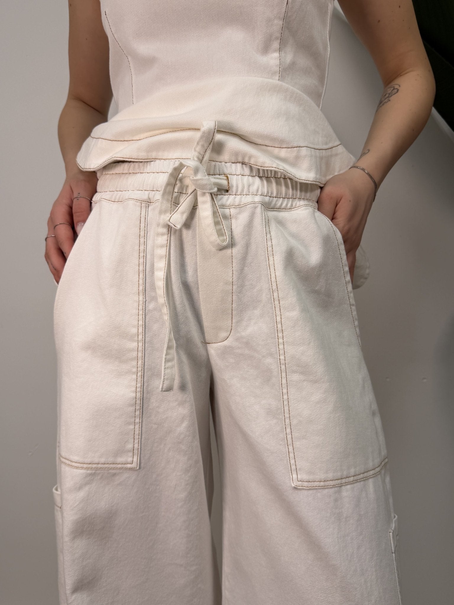 Jeans worker ampio bianco Tensione In - GiuGiò | Shop online