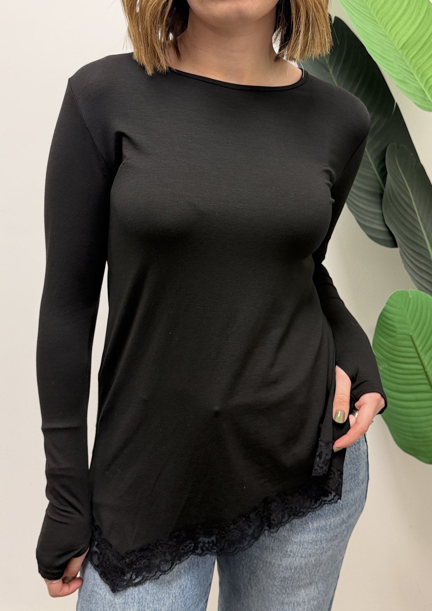 Maglia asimmetrica in viscosa con fondo in pizzo MyD - GiuGiò | Shop online