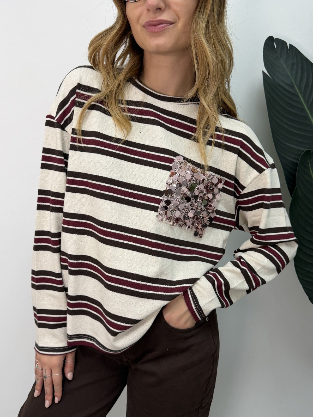 Maglia girocollo rigata con taschino paillettes Susy Mix - GiuGiò | Shop online
