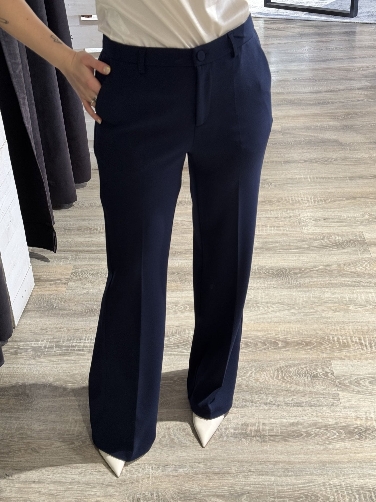 Pantalone a zampa in crepe Zahjr - GiuGiò | Shop online