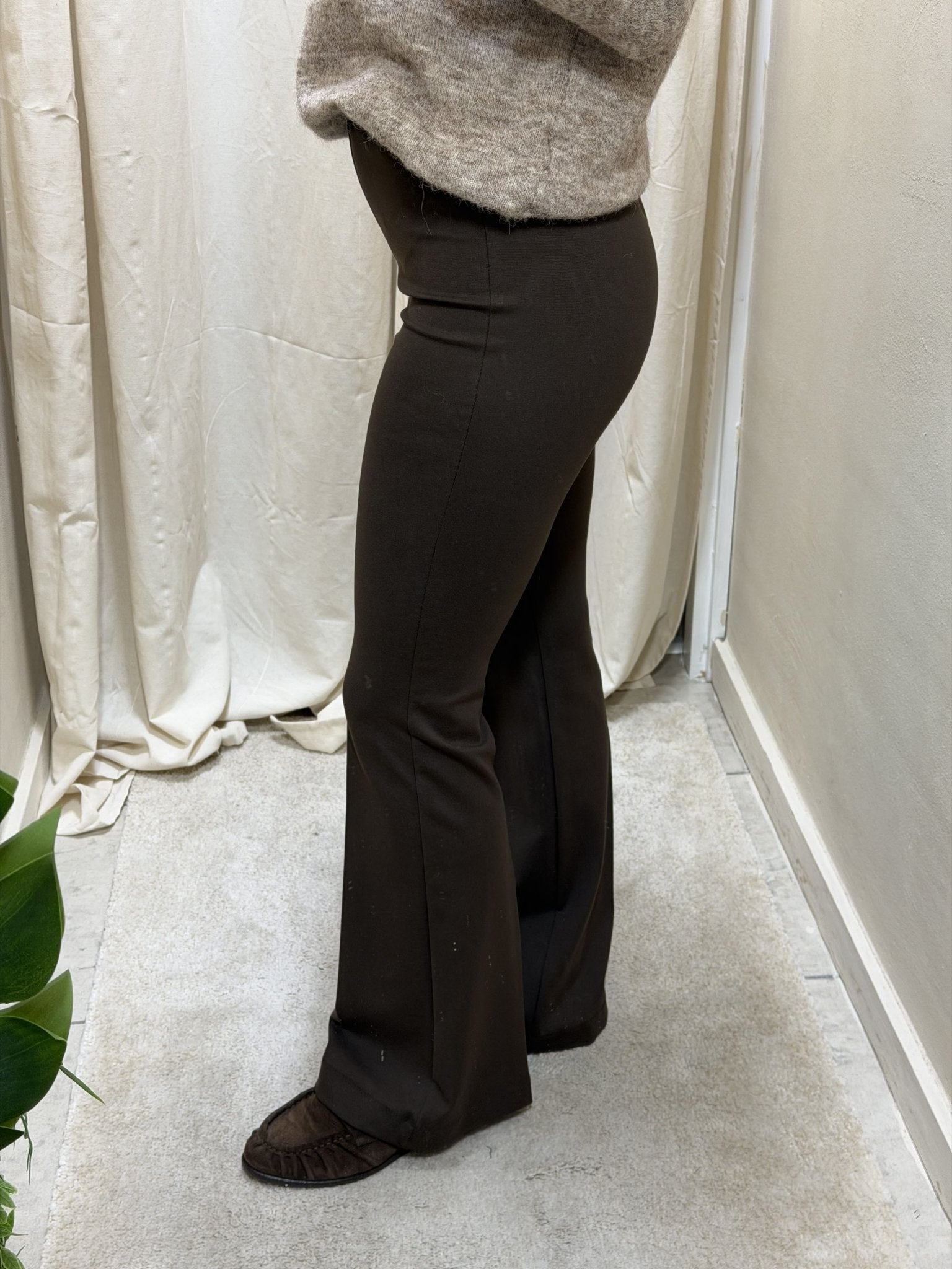 Pantalone a zampa in punto milano con elastico vita SusyMix - GiuGiò | Shop online