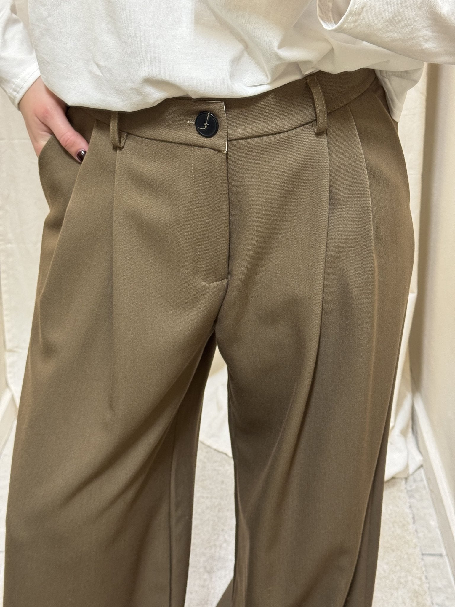 Pantalone ampio con pinces MyD - GiuGiò | Shop online