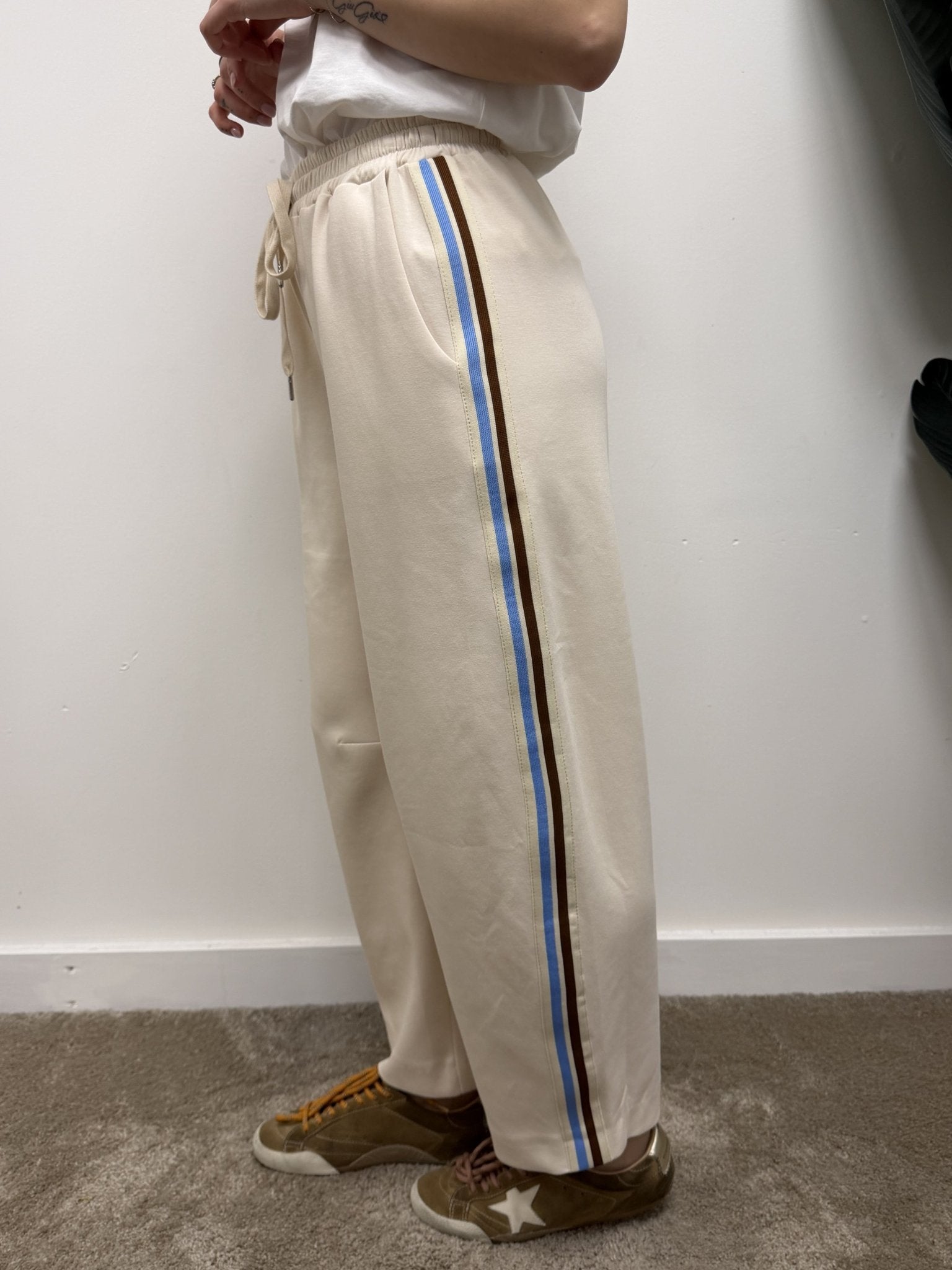 Pantalone balloon con bande laterali Tensione In - GiuGiò | Shop online