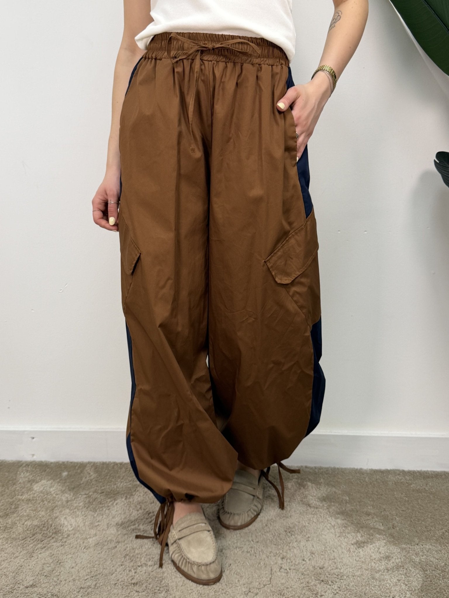 Pantalone cargo bicolor Tensione In - GiuGiò | Shop online
